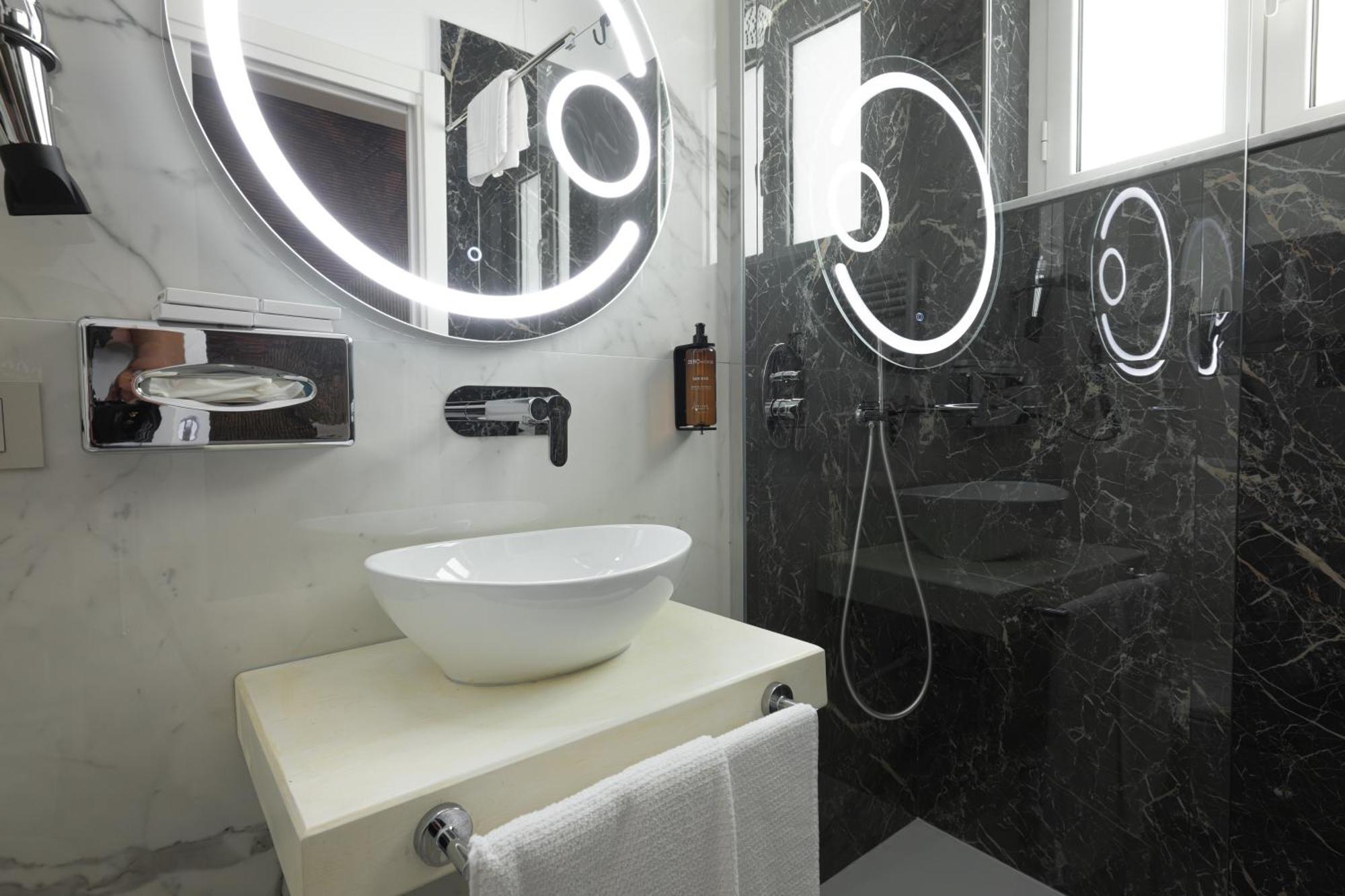 The Dome Guest House Reggio di Calabria Bagian luar foto