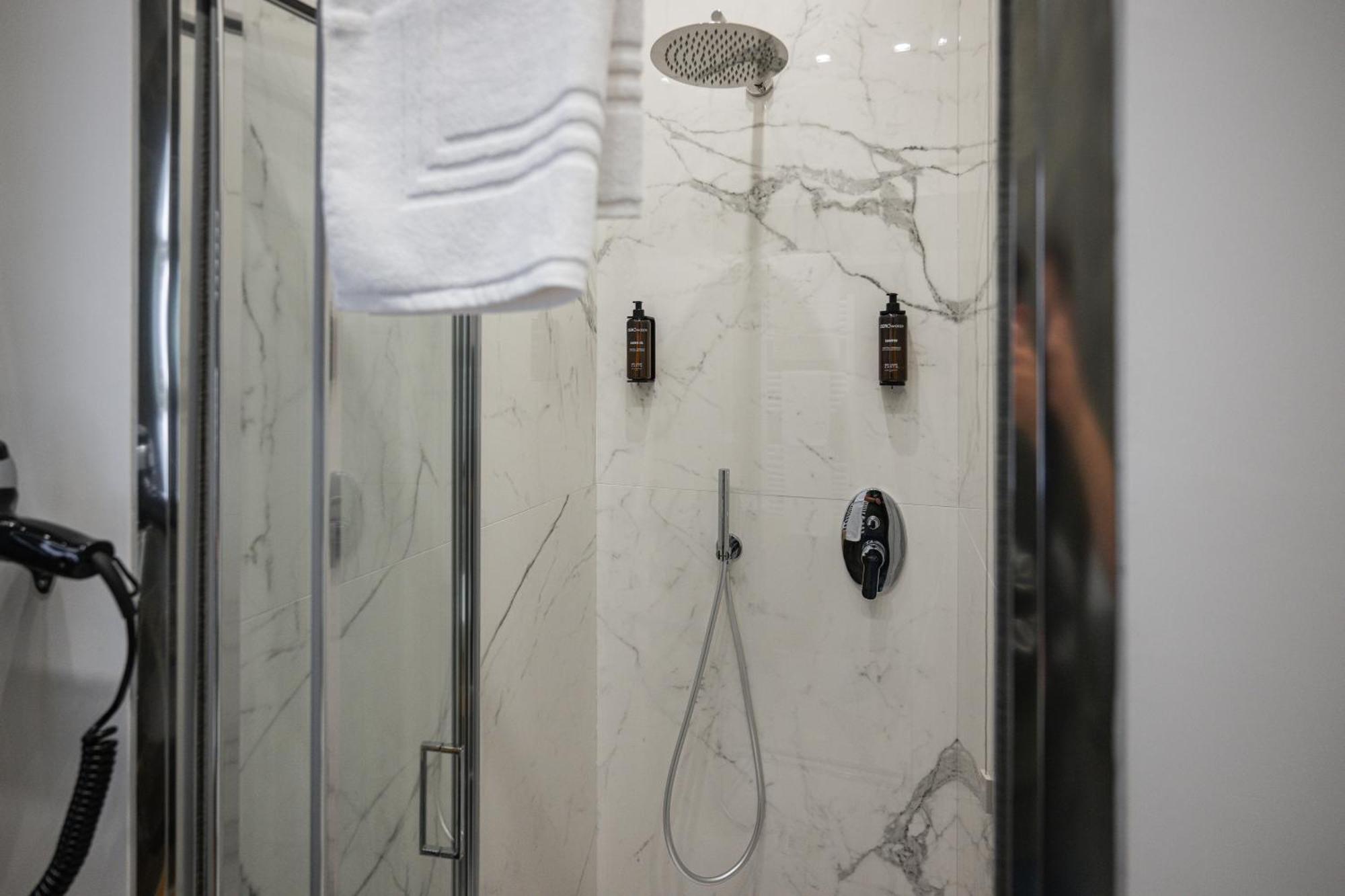The Dome Guest House Reggio di Calabria Bagian luar foto